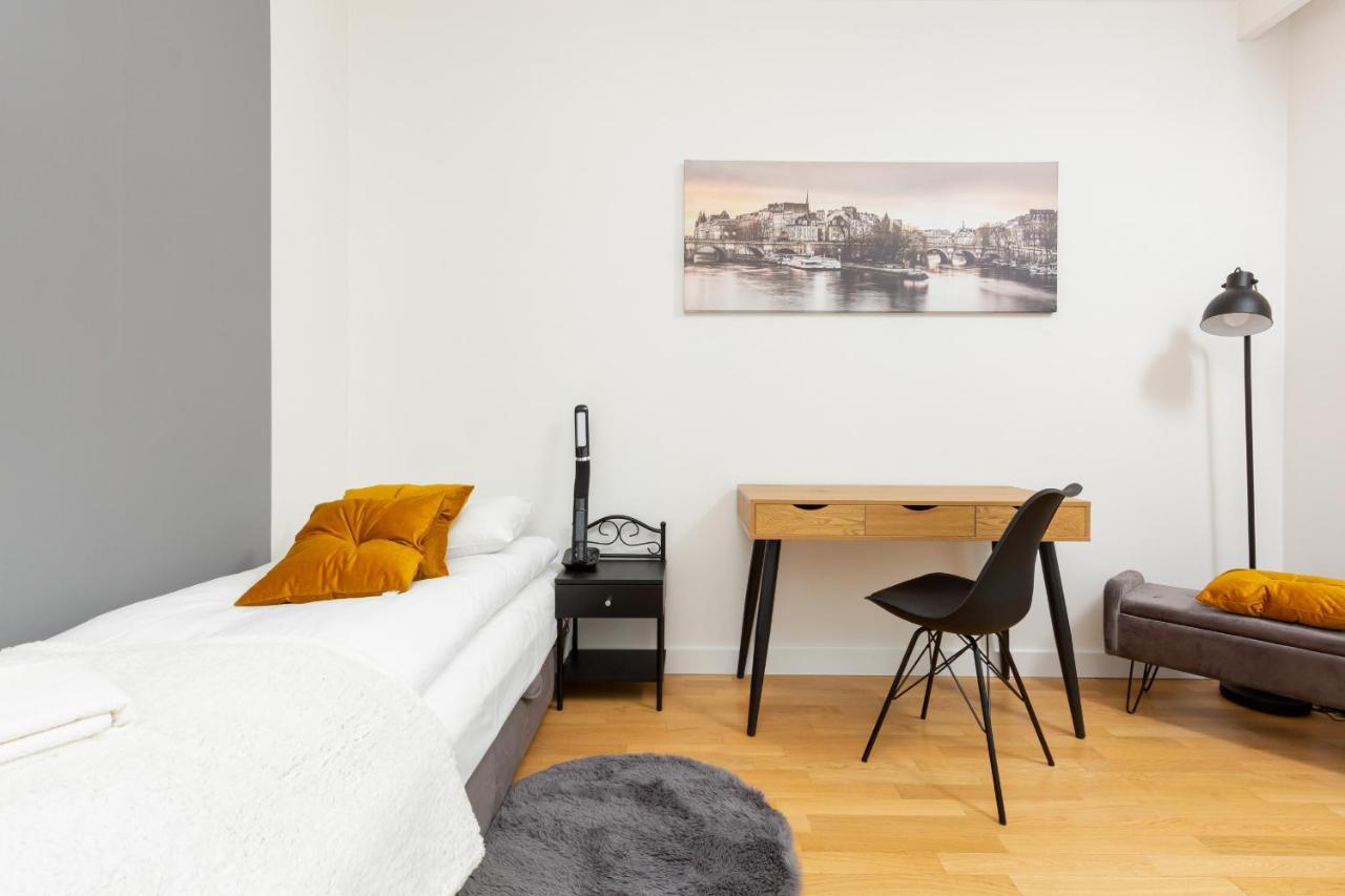 Park Arkadia Apartment With Parking Mokotow By Noclegi Renters Varšava Exteriér fotografie